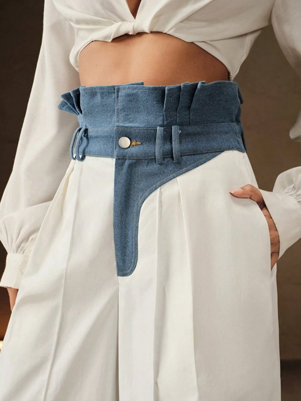 White Casual Women's High Waist Ruffled Hem & Patchwork Wear Jeans - Picture 6 of 6